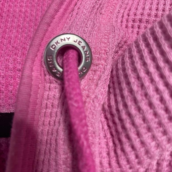 DKNY  long sleeves hooded sweater size medium colour pink - Picture 3 of 6
